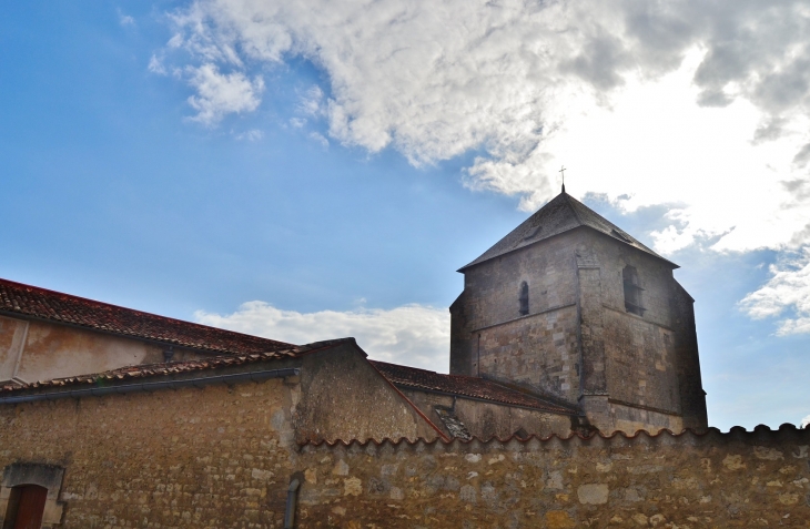   .église Sainte-Madeleine - La Jarrie