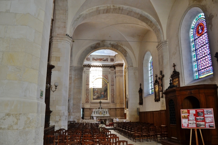  .église Saint-Sauveur - La Rochelle