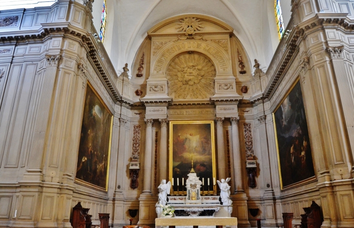  .église Saint-Sauveur - La Rochelle