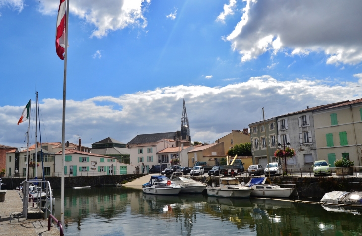 Port de Plaisance - Marans