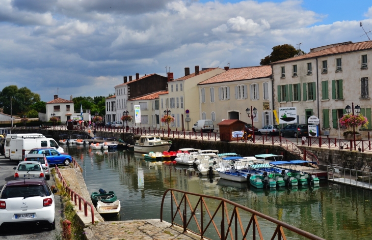 Port de Plaisance - Marans