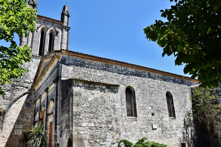 +-égliose Saint-Saturnin - Meschers-sur-Gironde