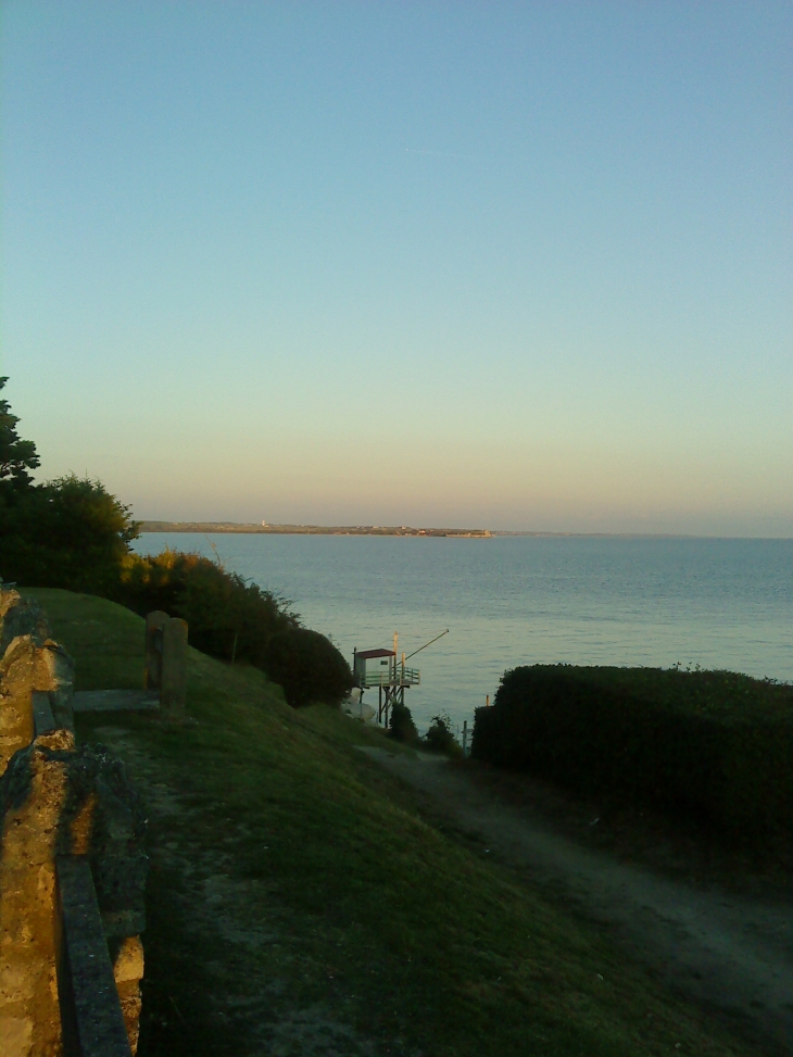 Soleil couchant sur l'estuaire G.K - Meschers-sur-Gironde