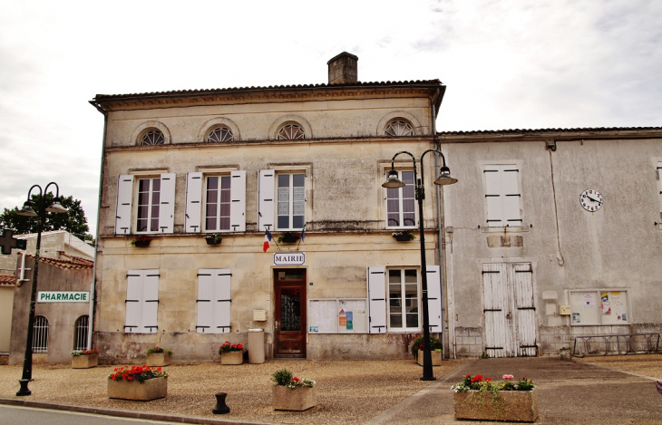 La Mairie - Pisany