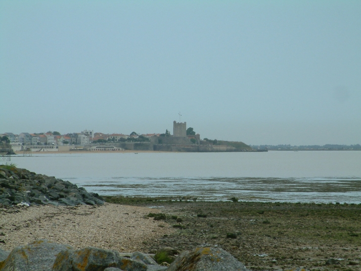 Port-des-Barques vu de Fouras