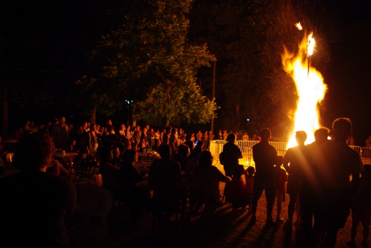 Feu de la St Jean - Saint-Césaire