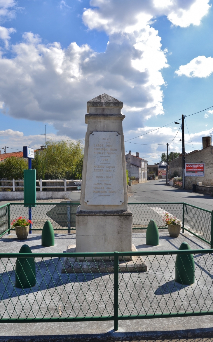 Monument aux Morts - Saint-Crépin