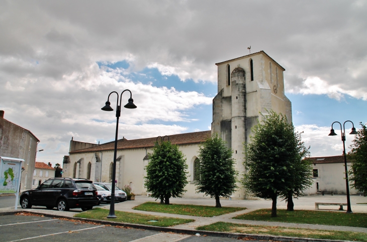    église Saint-Jean-Baptiste  - Saint-Jean-de-Liversay