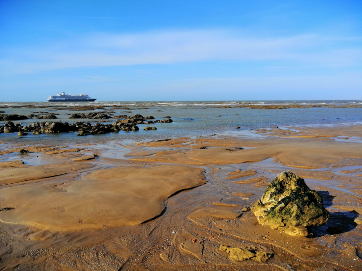 Marée basse sur la plage du Platin - Saint-Palais-sur-Mer