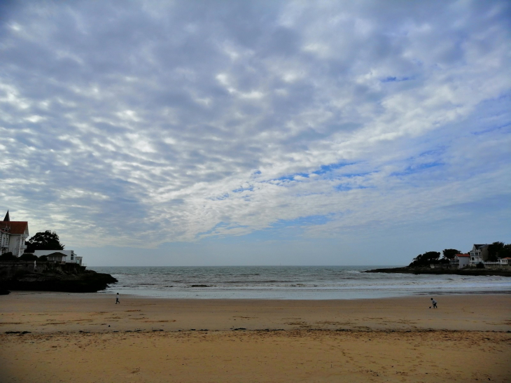 Les petits voyageurs sur la plage du Bureau - Saint-Palais-sur-Mer