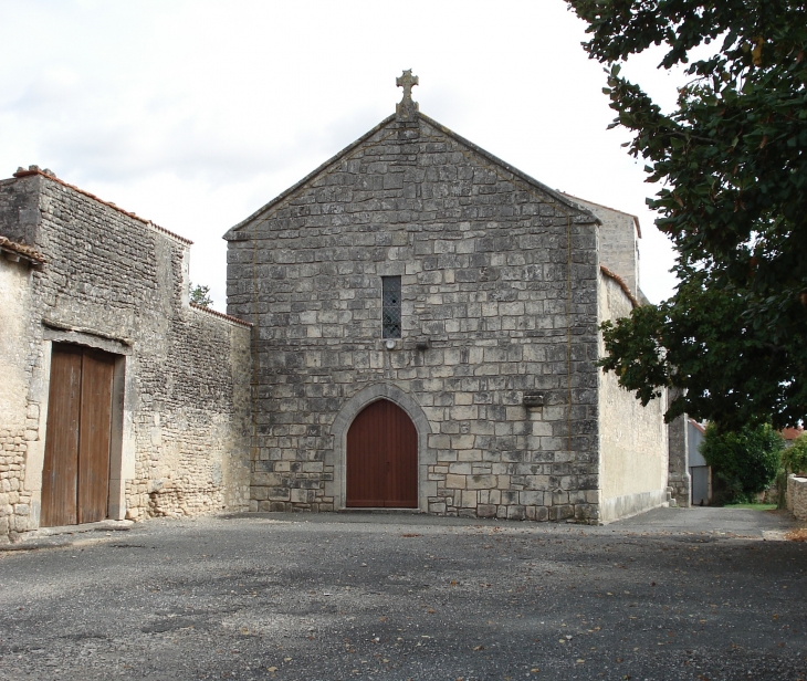 L'église - Saint-Pierre-de-Juillers