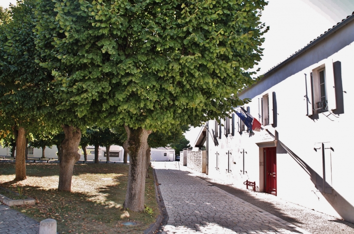 La Mairie - Saint-Rogatien