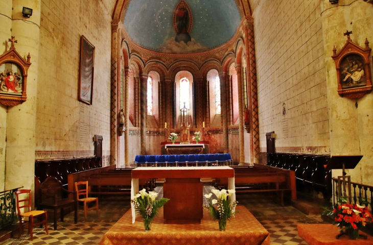 éé-église Saint-Romain - Saint-Romain-de-Benet