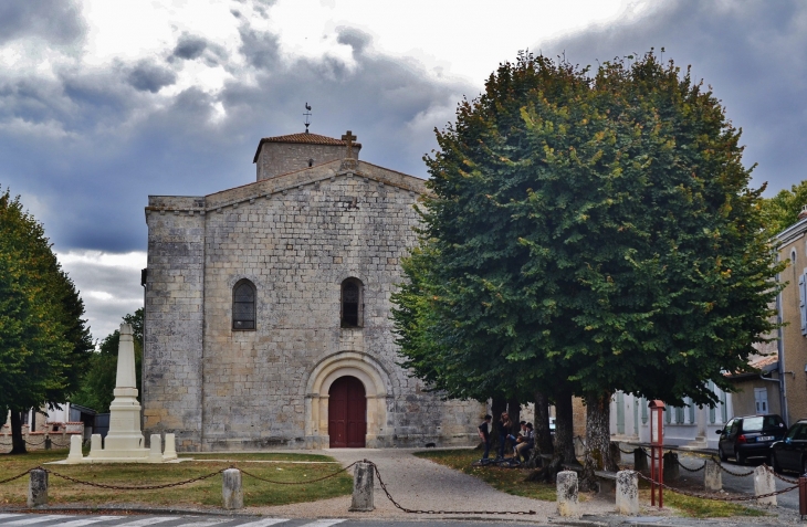  !église Saint-Sauveur - Saint-Sauveur-d'Aunis