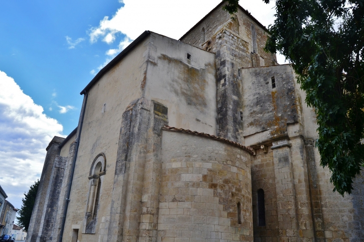  !église Saint-Sauveur - Saint-Sauveur-d'Aunis