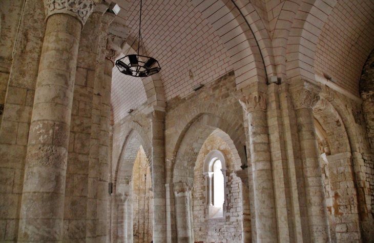  !église Saint-Sauveur - Saint-Sauveur-d'Aunis