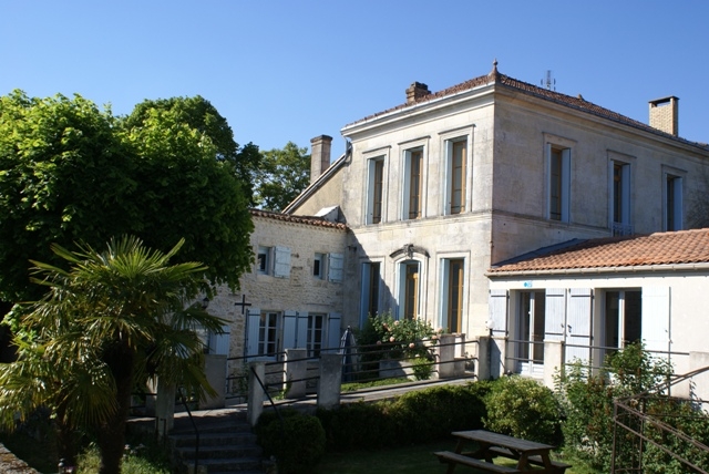 Domaine la Fontaine - chambres d'hôtes& gîtes - Soubran