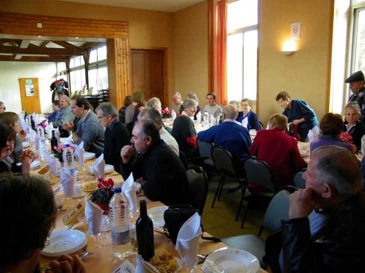 Repas des anciens - Sousmoulins