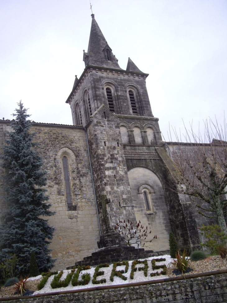 Eglise de l'assomption 12/16ème. - Tugéras-Saint-Maurice