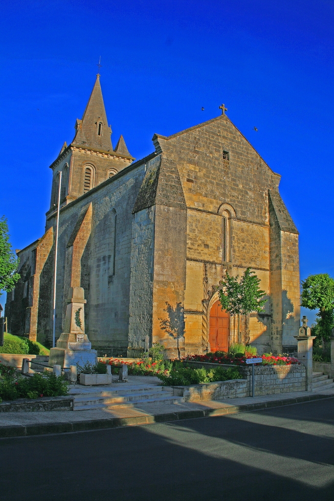 Eglise l'assomption - Tugéras-Saint-Maurice