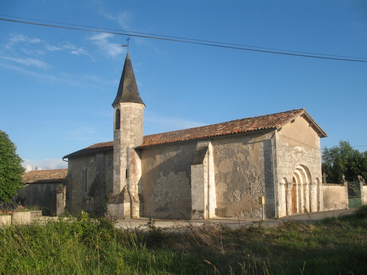 Eglise de saint  maurice(tugeras) - Tugéras-Saint-Maurice