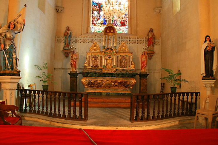 Vue de l'ensemble de l'hotel  de l'eglise de l'assomption de tugéras - Tugéras-Saint-Maurice