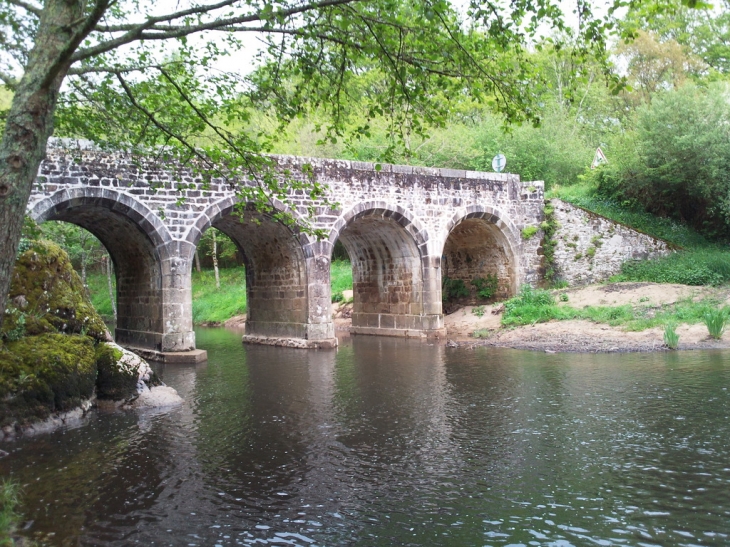 Pont bino - Brillac