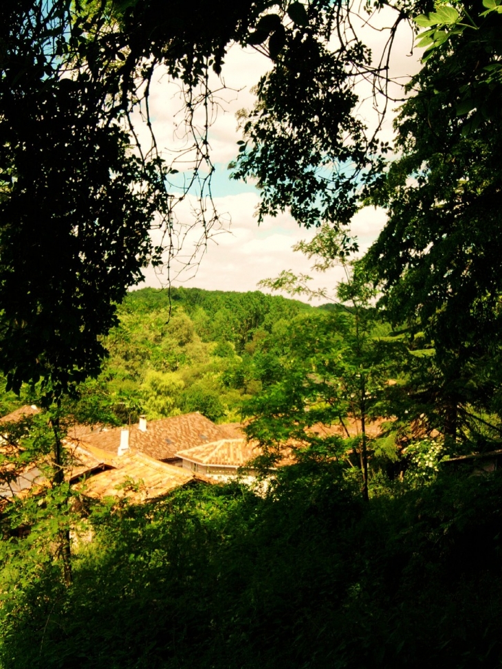 Village Pittoresque de Cellefrouin