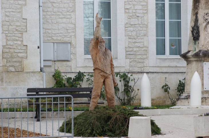 Statut du festival des sarabandes 2011 - Douzat