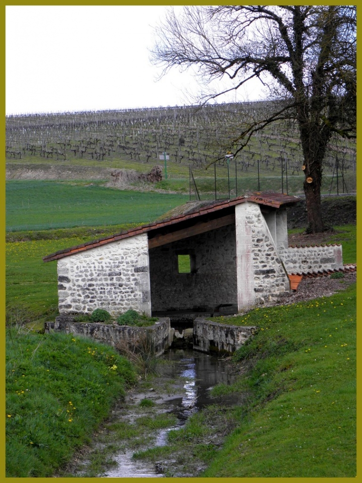 LAVOIR - Malaville