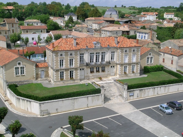 Mairie de saint amant de boixe - Saint-Amant-de-Boixe