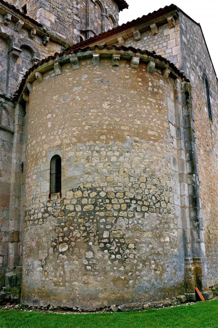 L'église Saint Jacques de Conzac : abside du transept - Saint-Aulais-la-Chapelle