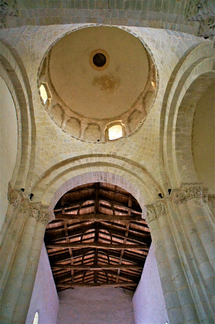 L'église Saint Jacques de Conzac - Saint-Aulais-la-Chapelle