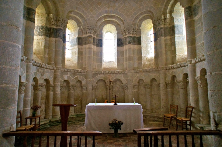 L'église Saint Jacques de Conzac - Saint-Aulais-la-Chapelle