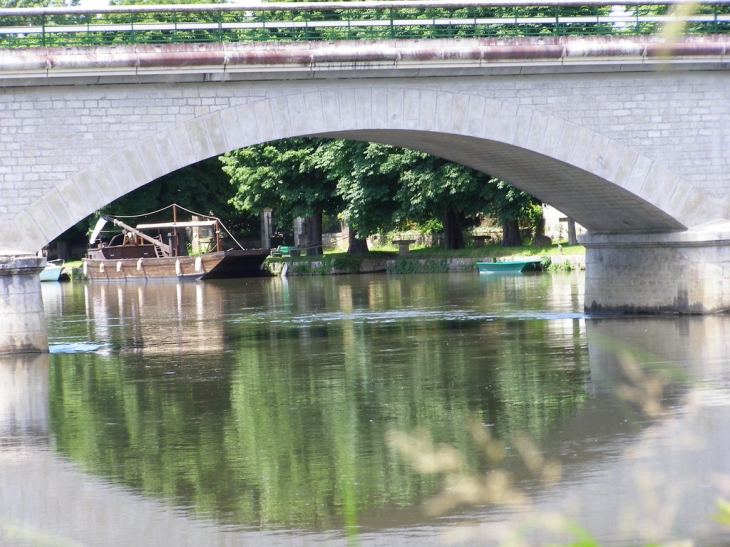 PONT DE JUAC - Saint-Simon