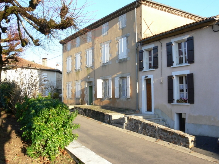 L'ancienne mairie - Suris