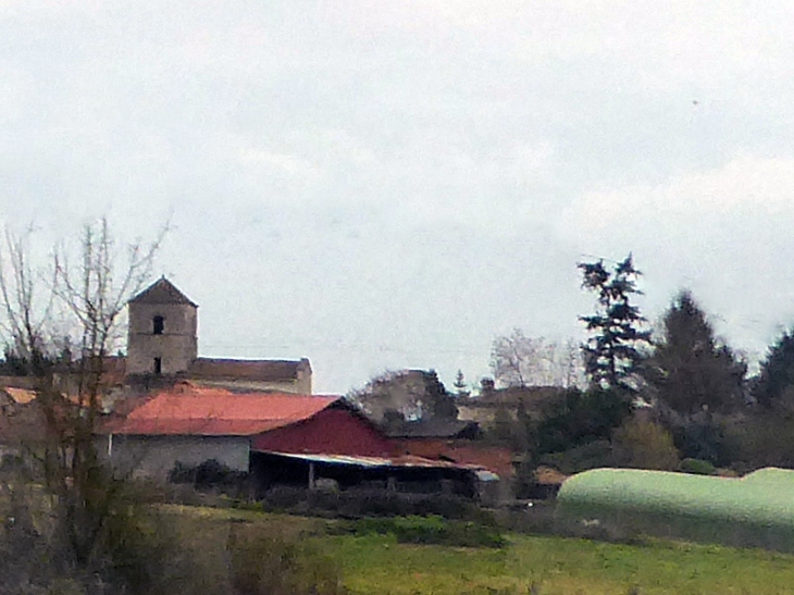 Le village vu de loin - Taponnat-Fleurignac