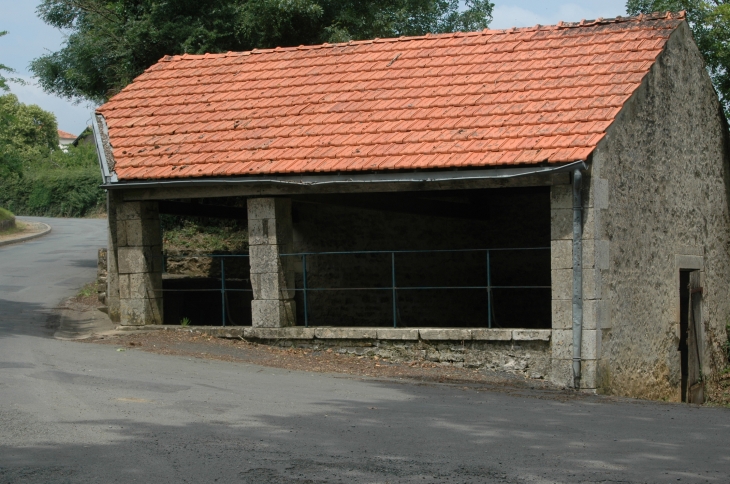 Lavoir de Jaunay  - Azay-le-Brûlé