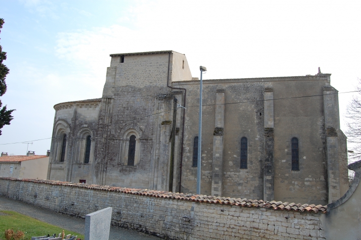 L'église  de Le Cormenier St Eutrope - Beauvoir-sur-Niort