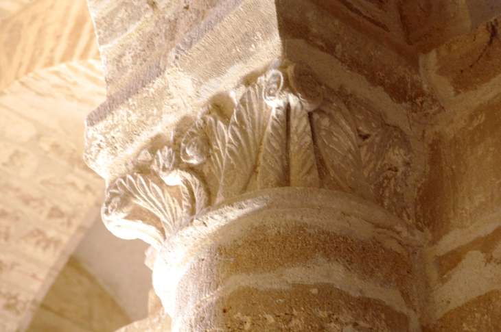 Chapiteau église St Pierre - Chenay