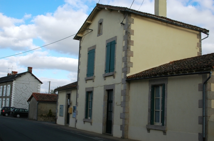 La mairie - Coutières