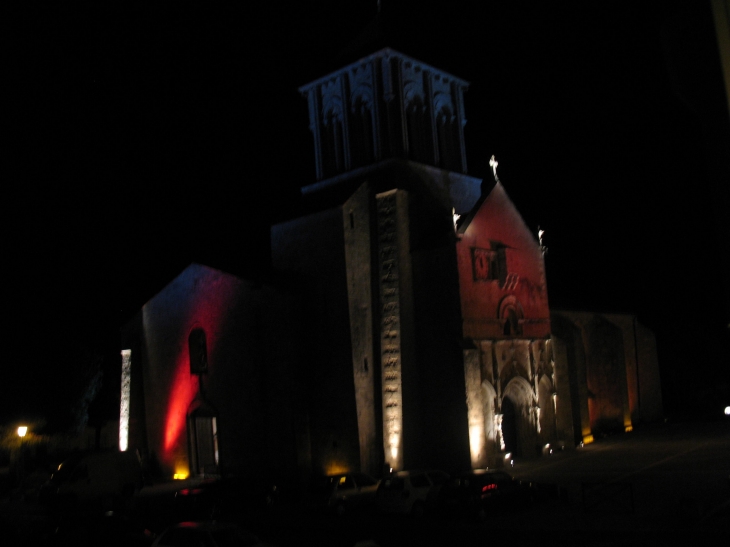 Nuit Romane2011 FRR par Monique Bertrand - Frontenay-Rohan-Rohan