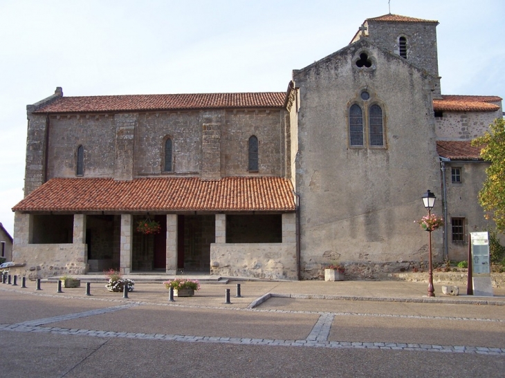 Eglise de Gourgé