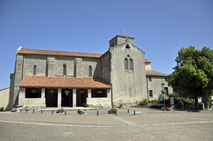 GOURGE L'EGLISE - Gourgé