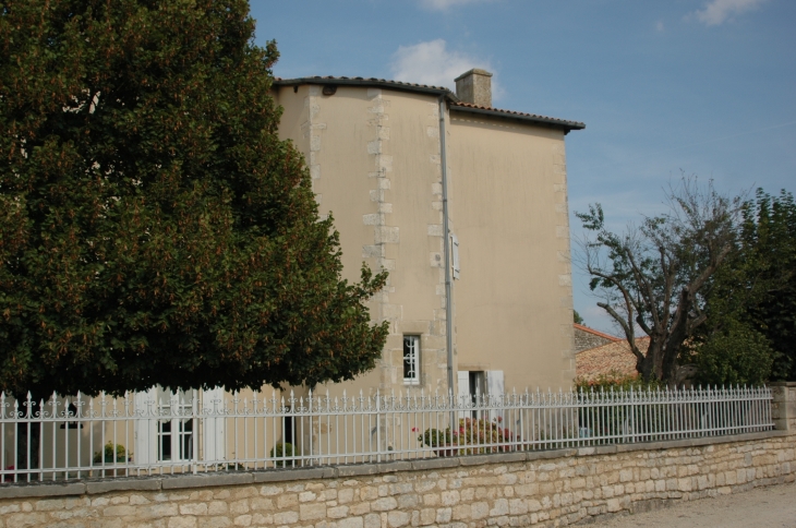 Logis de Ruffigny - La Crèche