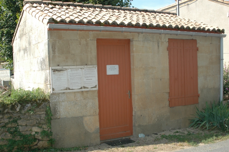 Bibliothéque Populaire de Boisragon - La Crèche