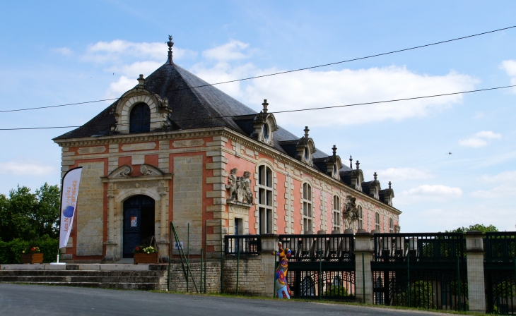 L'orangerie du chateau. - La Mothe-Saint-Héray