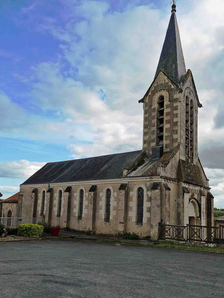 L'église - Le Breuil-sous-Argenton