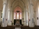 Photo précédente de Le Vanneau-Irleau Eglise Saint Eutrope : la nef vers le choeur.