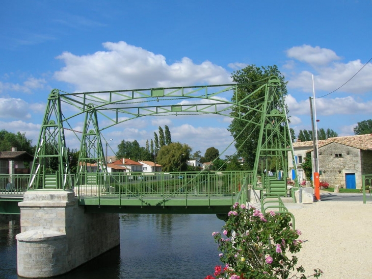 Le pont 